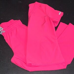 Maevn Momentum scrub set - hot pink  - medium 5001/5091